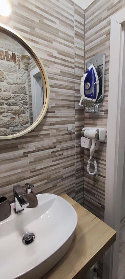Studios Kadena Trogir - 18Th Century Stone House 외부 사진